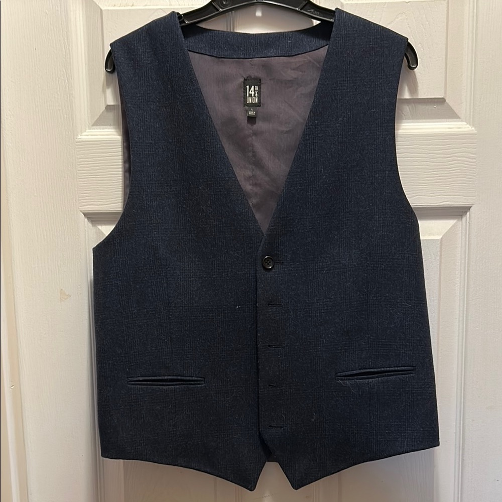 14th & Union Navy Blue Men's Vest